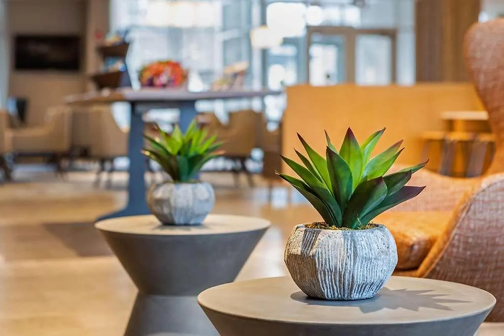 Cambria Hotel Nashville Airport